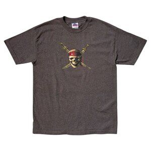 Y2K Vintage Pirates of the Caribbean T-shirt Curse of the Black Pearl Skull.